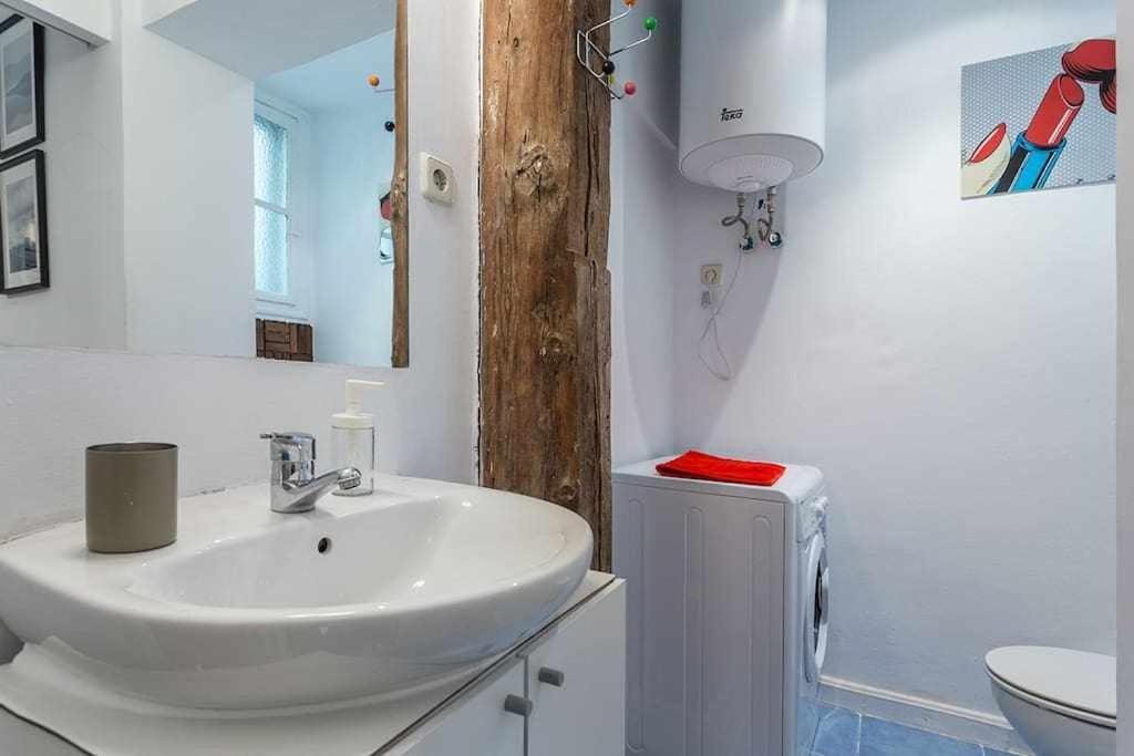 Apartamento Confortable En Atocha Apartment Мадрид Екстериор снимка