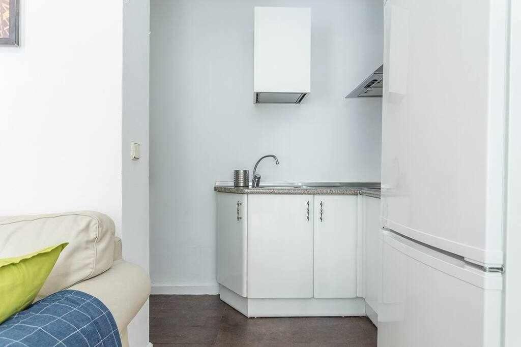 Apartamento Confortable En Atocha Apartment Мадрид Екстериор снимка