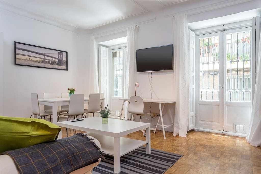 Apartamento Confortable En Atocha Apartment Мадрид Екстериор снимка